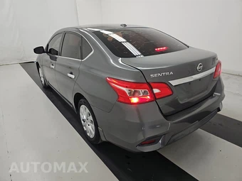 2018 Nissan Sentra SV – miniatura 6