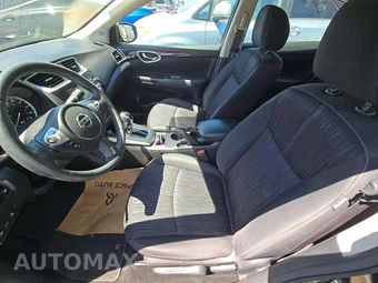 2018 Nissan Sentra SV – miniatura 6