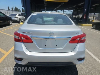 2018 Nissan Sentra SV – miniatura 5