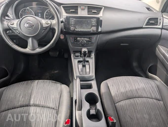2018 Nissan Sentra SV - miniatura 15