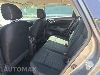 2018 Nissan Sentra SV – miniatura 13