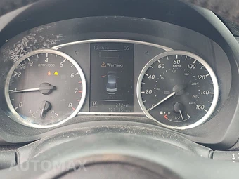 2018 Nissan Sentra SV – miniatura 12