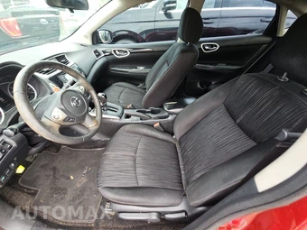 2018 Nissan Sentra SV – miniatura 7