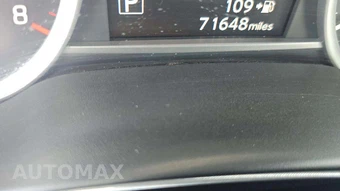 2018 Nissan Sentra SV – miniatura 17