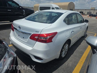 2018 Nissan Sentra SV – miniatura 4