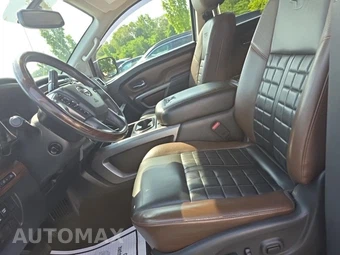 2018 Nissan TITAN Platinum Reserve Crew Cab Short Bed - miniatura 13