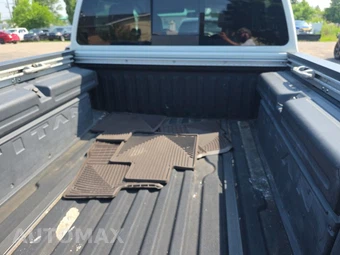 2018 Nissan TITAN Platinum Reserve Crew Cab Short Bed - miniatura 19