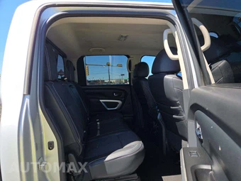 2018 Nissan TITAN PRO-4X Crew Cab Short Bed – miniatura 13