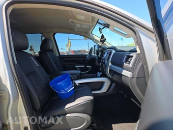 2018 Nissan TITAN PRO-4X Crew Cab Short Bed – miniatura 15