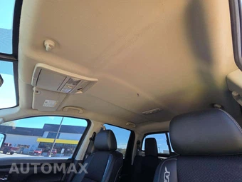2018 Nissan TITAN PRO-4X Crew Cab Short Bed – miniatura 8