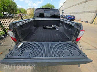 2018 Nissan TITAN SL Crew Cab Short Bed - miniatura 14