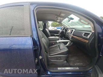 2018 Nissan TITAN SL Crew Cab Short Bed - miniatura 15