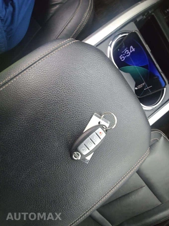 2018 Nissan TITAN SL Crew Cab Short Bed - miniatura 5