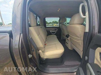 2018 Nissan TITAN SL Crew Cab Short Bed - miniatura 16