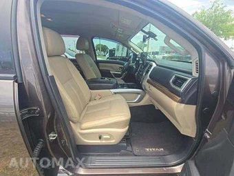 2018 Nissan TITAN SL Crew Cab Short Bed - miniatura 18