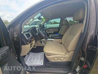 2018 Nissan TITAN SL Crew Cab Short Bed - miniatura 6