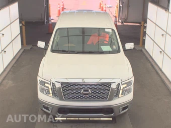 2018 Nissan TITAN SL Crew Cab Short Bed - miniatura 2
