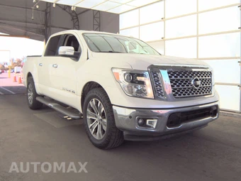 2018 Nissan TITAN SL Crew Cab Short Bed - miniatura 3