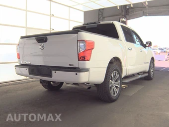 2018 Nissan TITAN SL Crew Cab Short Bed - miniatura 4