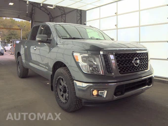2018 Nissan TITAN SV Crew Cab Extra Short Bed - miniatura 3