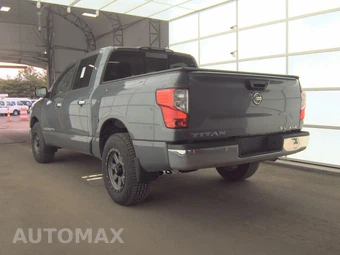 2018 Nissan TITAN SV Crew Cab Extra Short Bed - miniatura 6