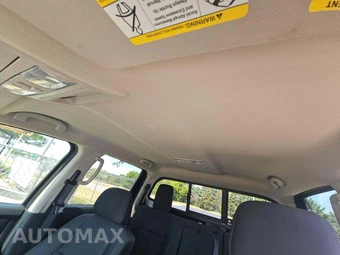 2018 Nissan TITAN SV Crew Cab Short Bed - miniatura 11
