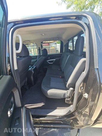 2018 Nissan TITAN SV Crew Cab Short Bed - miniatura 13