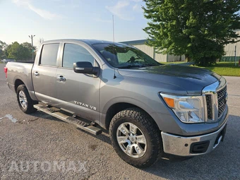 2018 Nissan TITAN SV Crew Cab Short Bed - miniatura 3