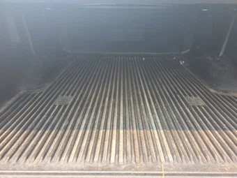 2018 Nissan TITAN SV Crew Cab Short Bed - miniatura 16