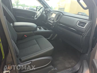 2018 Nissan TITAN SV Crew Cab Short Bed - miniatura 8