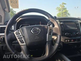 2018 Nissan TITAN SV Crew Cab Short Bed - miniatura 10