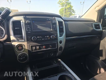 2018 Nissan TITAN SV Crew Cab Short Bed - miniatura 11