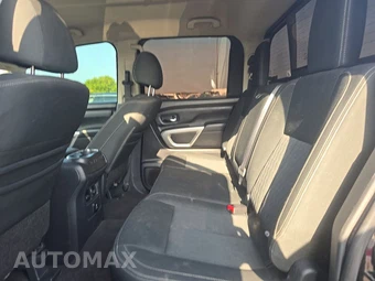 2018 Nissan TITAN SV Crew Cab Short Bed - miniatura 13