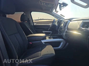 2018 Nissan TITAN SV Crew Cab Short Bed - miniatura 8