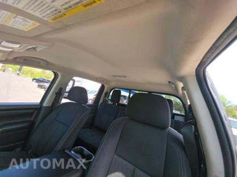 2018 Nissan TITAN SV Crew Cab Short Bed - miniatura 12