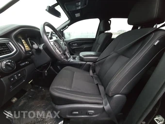 2018 Nissan TITAN SV Crew Cab Short Bed - miniatura 7