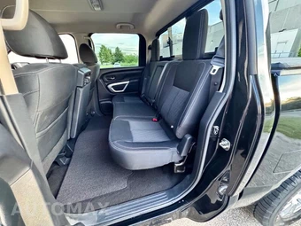 2018 Nissan TITAN SV Crew Cab Short Bed - miniatura 24
