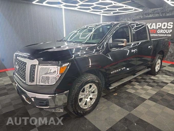 2018 Nissan TITAN SV Crew Cab Short Bed