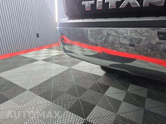 2018 Nissan TITAN SV Crew Cab Short Bed - miniatura 27