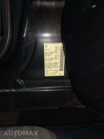 2018 Nissan TITAN SV Crew Cab Short Bed - miniatura 5