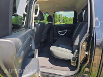 2018 Nissan TITAN SV Crew Cab Short Bed - miniatura 13