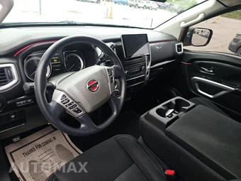 2018 Nissan TITAN SV Crew Cab Short Bed - miniatura 11
