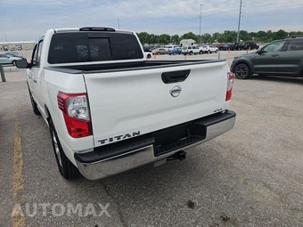 2018 Nissan TITAN SV Crew Cab Short Bed - miniatura 5