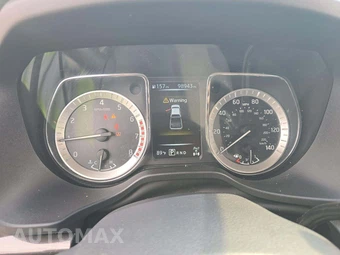 2018 Nissan TITAN SV Crew Cab Short Bed - miniatura 9