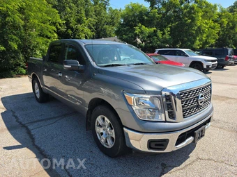 2018 Nissan TITAN SV Crew Cab Short Bed - miniatura 4