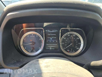 2018 Nissan TITAN SV Crew Cab Short Bed - miniatura 9