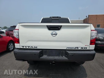 2018 Nissan TITAN XD PRO-4X Crew Cab Medium Bed – miniatura 5