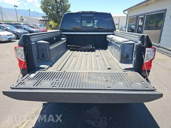 2018 Nissan TITAN XD PRO-4X Crew Cab Medium Bed - miniatura 14