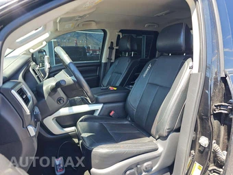 2018 Nissan TITAN XD PRO-4X Crew Cab Medium Bed - miniatura 6