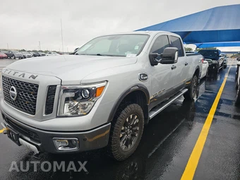 2018 Nissan TITAN XD PRO-4X Crew Cab Medium Bed